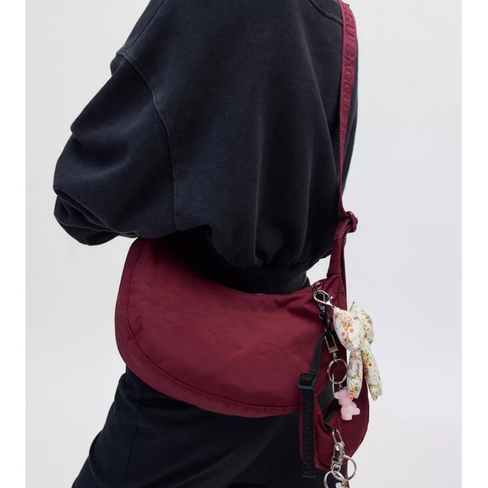 NWT Baggu Small Crescent Bag - Oxblood